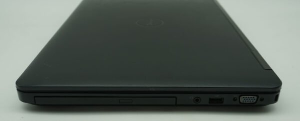 Dell e5540 - Image 7