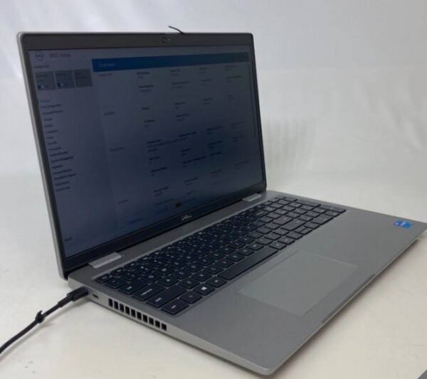 DELL LATITUDE 5520 - Image 8